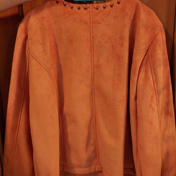 Hearts of palms ultra faux suede jacket top withbronze studs grommets design med - Picture 2 of 5